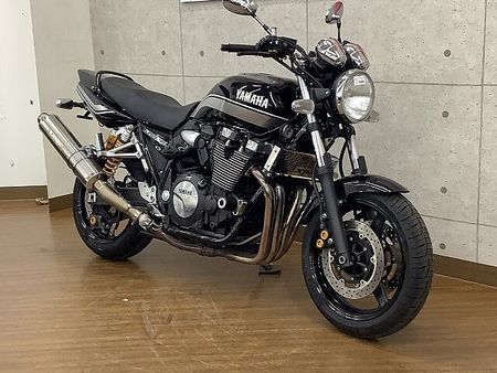 ヤマハ XJR1300 XJR1300 2011年モデル モリワキ製マフラー エンジンスライダー!! 2