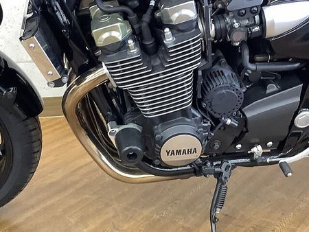ヤマハ XJR1300 XJR1300 2011年モデル モリワキ製マフラー エンジンスライダー!! 29