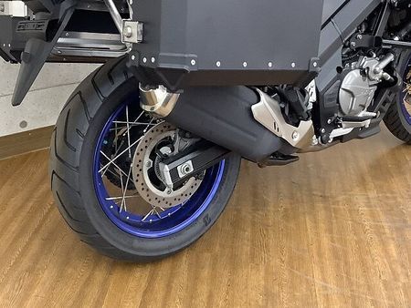 スズキ Vストローム650XT V-ストローム650XT 2022年モデル 三点パニア付き 25