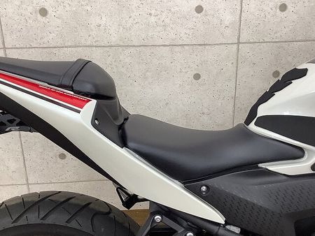 ヤマハ YZF-R25 YZF-R25 2022年モデル WGP60周年カラー!! 16
