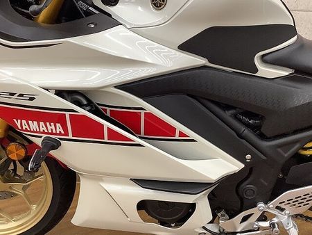 ヤマハ YZF-R25 YZF-R25 2022年モデル WGP60周年カラー!! 30