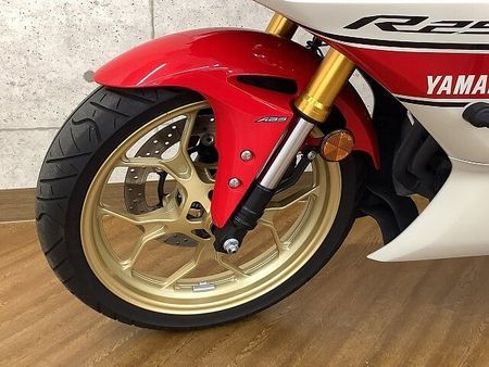 ヤマハ YZF-R25 YZF-R25 2022年モデル WGP60周年カラー!! 32