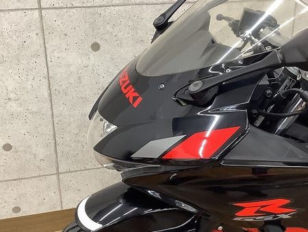 スズキ GSX-R125 【豊橋店来店成約限定】 GSX-R125 2019年モデル!! 17