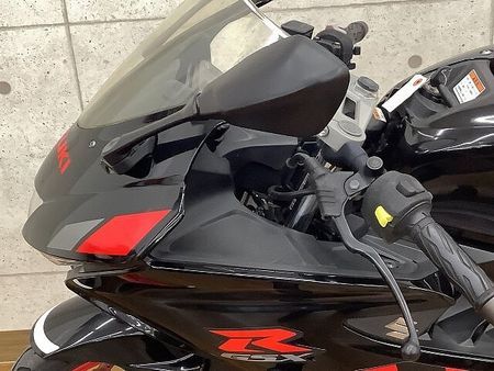 スズキ GSX-R125 【豊橋店来店成約限定】 GSX-R125 2019年モデル!! 19
