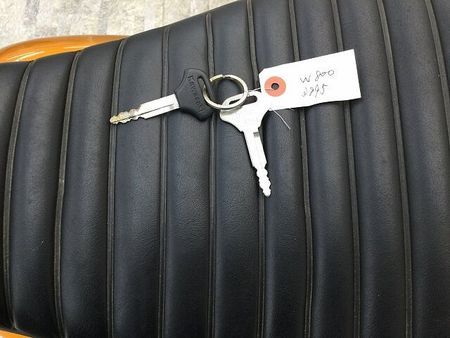 カワサキ W800 W800 エンジンガード ビキニカウル装備! 9