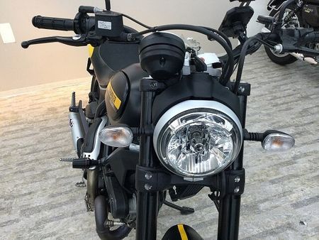 ドゥカティ Scrambler Full Throttle スクランブラーフルスロットル 空冷Lツインエンジン 16