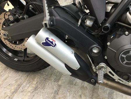 ドゥカティ Scrambler Full Throttle スクランブラーフルスロットル 空冷Lツインエンジン 24