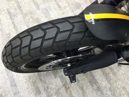 ドゥカティ Scrambler Full Throttle スクランブラーフルスロットル 空冷Lツインエンジン 36
