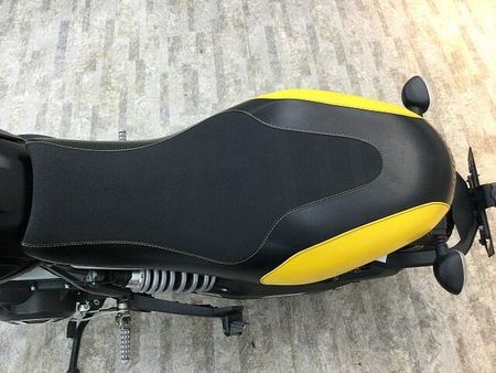 ドゥカティ Scrambler Full Throttle スクランブラーフルスロットル 空冷Lツインエンジン 39