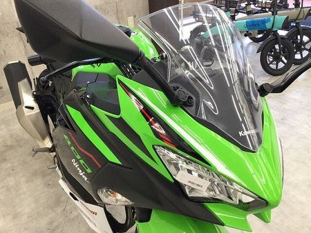 カワサキ ニンジャ 400 【マル得】 Ninja 400【バイク王認定中古車】 KRT Edition 2022年モ 16
