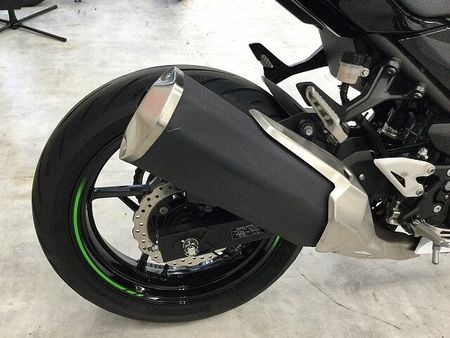 カワサキ ニンジャ 400 【マル得】 Ninja 400【バイク王認定中古車】 KRT Edition 2022年モ 22