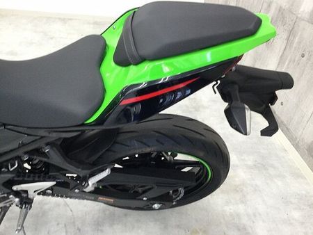 カワサキ ニンジャ 400 【マル得】 Ninja 400【バイク王認定中古車】 KRT Edition 2022年モ 25