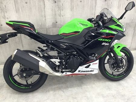カワサキ ニンジャ 400 【マル得】 Ninja 400【バイク王認定中古車】 KRT Edition 2022年モ 4