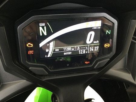 カワサキ ニンジャ 650 【バイク王認定中古車】Ninja 650 2022年モデル エンジンスライダー 社外ミラー 9