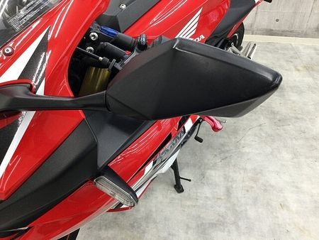 ホンダ CBR250RR (MC51) 【バイク王認定中古車】CBR250RR 2017年モデル モリワキマフラー バーエンド 社 37