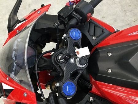 ホンダ CBR250RR (MC51) 【バイク王認定中古車】CBR250RR 2017年モデル モリワキマフラー バーエンド 社 40