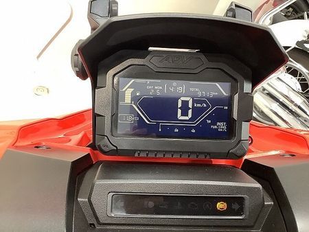ホンダ ADV150 ADV150 2020年モデル・KF38型・ナックルガード・リアキャリア装備車両 9