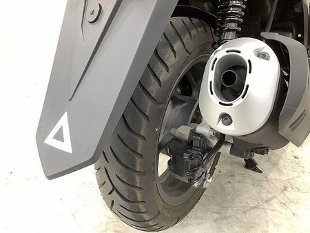ホンダ PCX125 PCX グリップヒーター・リアキャリア・リアボックス装備車両 34