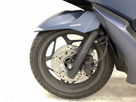 ホンダ PCX125 PCX グリップヒーター・リアキャリア・リアボックス装備車両 37