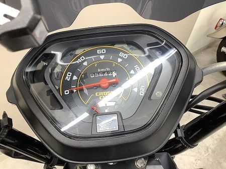 ホンダ クロスカブ110 クロスカブ110 2018年モデル・JA45型・スクリーン・リアボックス装備 7