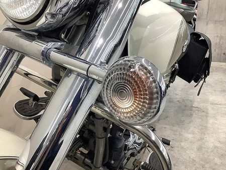 ヤマハ ドラッグスター400 ドラッグスター400 2008年モデル・VH01J型・左右サイドバッグ装備車両 33