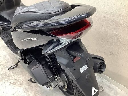 ホンダ PCX125 PCX 2018年モデル・JF81型・低走行・シートカバーカスタム車両!! 31