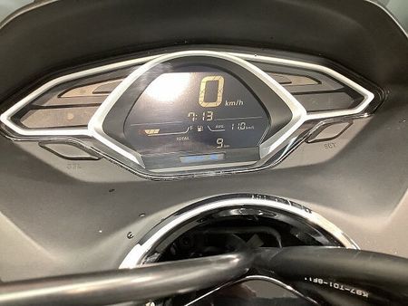 ホンダ PCX125 PCX 2018年モデル・JF81型・低走行・シートカバーカスタム車両!! 7