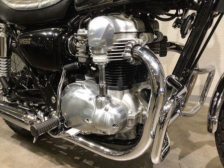 カワサキ W650 W650 EJ650A型2008年モデル 最終型 純正エンジンガード・サイドバッグサポート 22