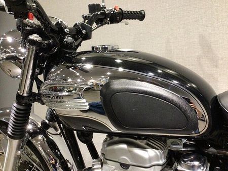 カワサキ W650 W650 EJ650A型2008年モデル 最終型 純正エンジンガード・サイドバッグサポート 36