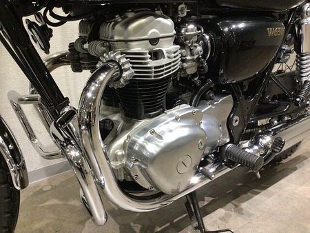 カワサキ W650 W650 EJ650A型2008年モデル 最終型 純正エンジンガード・サイドバッグサポート 37