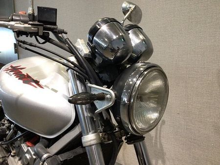 ホンダ ホーネット250 ホーネット250 MC31型2000年モデル エンジンスライダー・前後ウインカー等カスタム 17