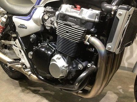 ホンダ CB1300スーパーフォア CB1300スーパーフォア SC40型1999年モデル テックサーフ製フルエキマフラー・ハ 22