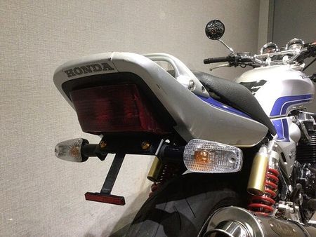 ホンダ CB1300スーパーフォア CB1300スーパーフォア SC40型1999年モデル テックサーフ製フルエキマフラー・ハ 34