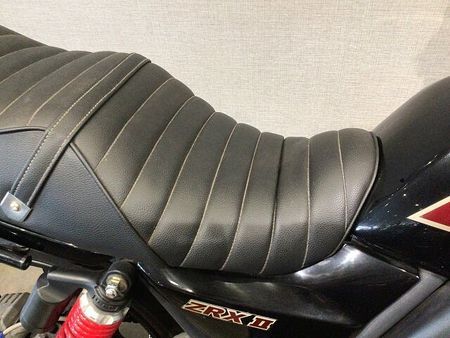 カワサキ ZRX400II ZRX-? ZR400E型2006年モデル VFハンドル・BEET製エンジンカバー・フェン 26
