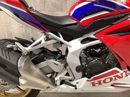 ホンダ CBR250RR (MC51) CBR250RR 2018年モデル マルチバー装備 グリップカスタム 37