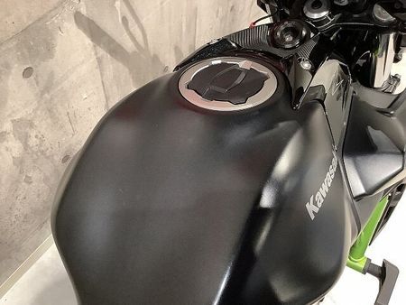 カワサキ Z650 Z650 2019年モデル ドラレコ装備 スクリーン トップケース フェンダーレス 30