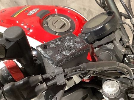 ヤマハ XSR700 XSR700 2020年モデル グリップヒーター USB装備 22