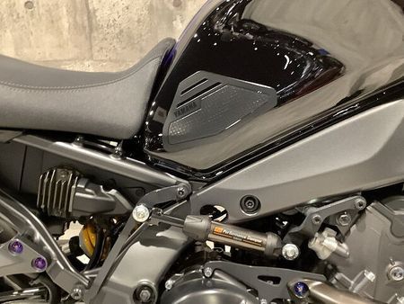 ヤマハ MT-09 MT-09 SP SP忠雄製マフラー タナックス製スマートライドモニター装備 パフォーマン 19