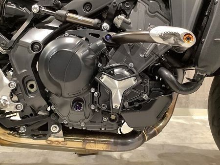 ヤマハ MT-09 MT-09 SP SP忠雄製マフラー タナックス製スマートライドモニター装備 パフォーマン 25