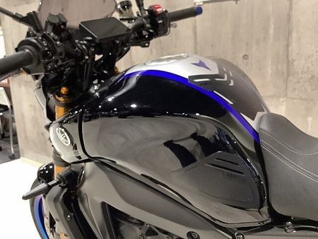 ヤマハ MT-09 MT-09 SP SP忠雄製マフラー タナックス製スマートライドモニター装備 パフォーマン 32