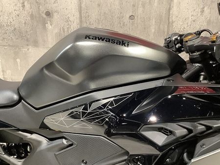 カワサキ ZX-25R ZX-25R SE 2023年モデル キジマ製フェンダーレス ベビーフェイス製ステップ U 12