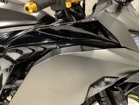 カワサキ ZX-25R ZX-25R SE 2023年モデル キジマ製フェンダーレス ベビーフェイス製ステップ U 18