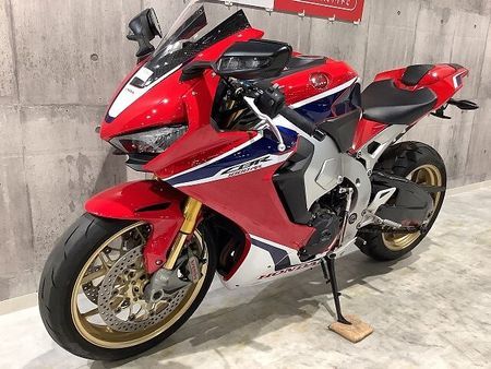 ホンダ CBR1000RR CBR1000RR SP 2018年モデル 一人乗仕様 フェンダーレス USB装備 36