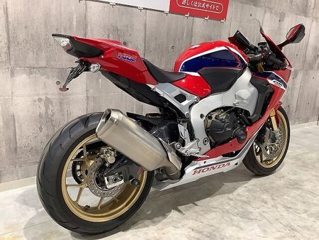 ホンダ CBR1000RR CBR1000RR SP 2018年モデル 一人乗仕様 フェンダーレス USB装備 5