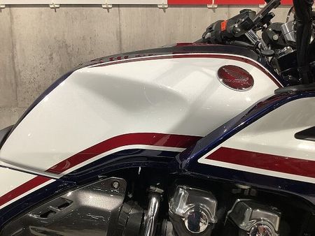 ホンダ CB1300スーパーボルドール CB1300スーパーボルドール SP ホンダ純正フルパニア エンジンガード フォグランプ 18