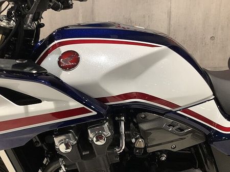 ホンダ CB1300スーパーボルドール CB1300スーパーボルドール SP ホンダ純正フルパニア エンジンガード フォグランプ 35
