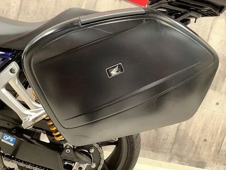 ホンダ CB1300スーパーボルドール CB1300スーパーボルドール SP ホンダ純正フルパニア エンジンガード フォグランプ 37