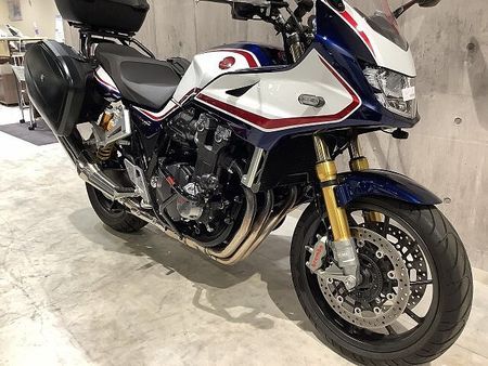 ホンダ CB1300スーパーボルドール CB1300スーパーボルドール SP ホンダ純正フルパニア エンジンガード フォグランプ 6