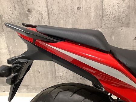 ホンダ CBR400R CBR400R 2013年モデル マルチバー USB電源装備!! 18