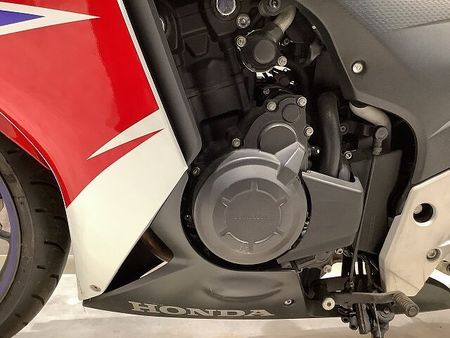 ホンダ CBR400R CBR400R 2013年モデル マルチバー USB電源装備!! 35